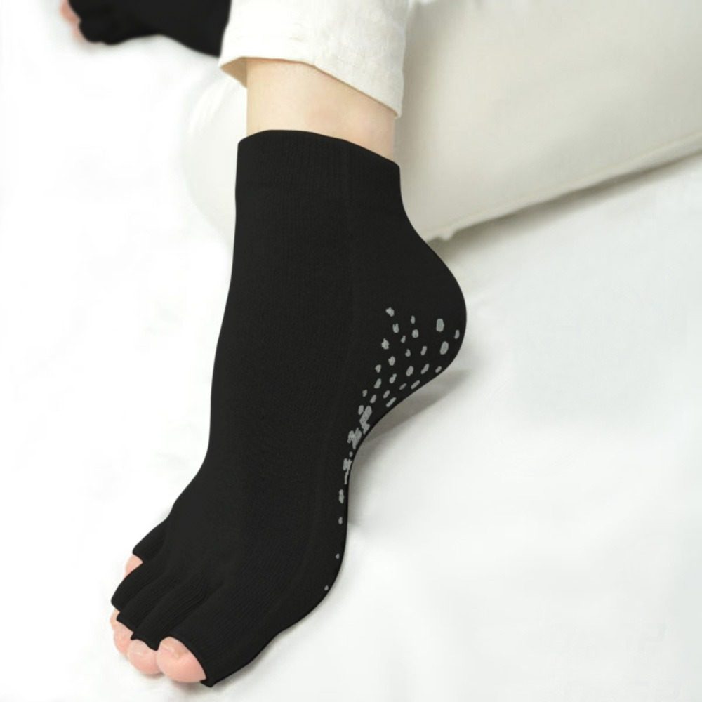 DKGP Coolplus Anti Slip Yoga Socks Wicking Yoga Socks